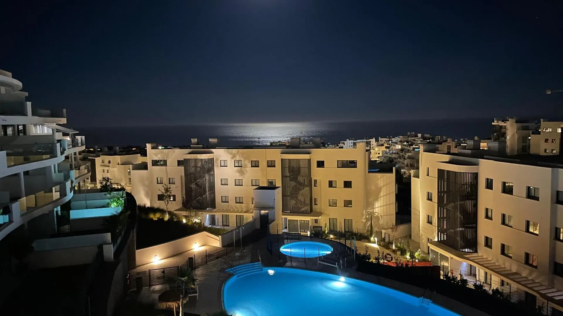 Higueron 5821 Luxe Appartement Met Zeezicht Fuengirola Spain
